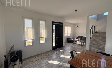 Casa en Alquiler Temporario | Barrio LARES de CANNING