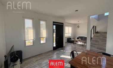 Casa en Alquiler Temporario | Barrio LARES de CANNING