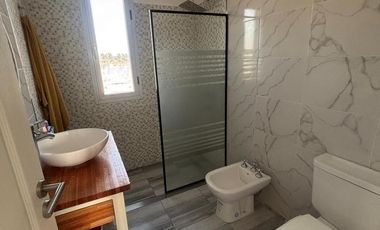 Casa en Alquiler Temporario | Barrio LARES de CANNING