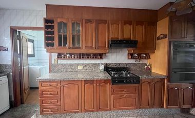 Venta  Piso exclusivo, barrio Martin, Rosario, 4 dormitorios, vista al rio !