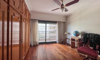 Venta  Piso exclusivo, barrio Martin, Rosario, 4 dormitorios, vista al rio !