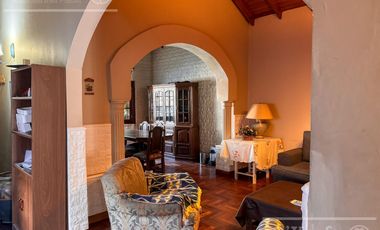 Casa en venta de 3 amb con Jardin y Quincho, Bernal. - apta crédito!