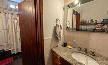 Casa en venta de 3 amb con Jardin y Quincho, Bernal. - apta crédito!