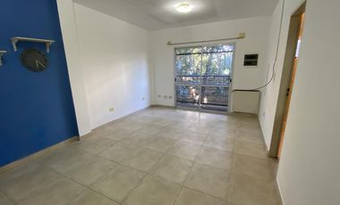 Departamento mono ambiente - Morón