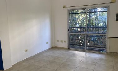 Departamento mono ambiente - Morón