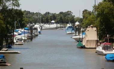 En venta, excelente dormy en bahia del sol, 3 dormitorios, playroom, amarra y 2 cocheras