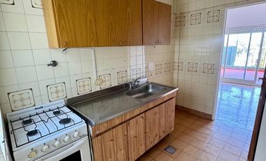 Dpto de 2 ambientes con balcon aterrazado
