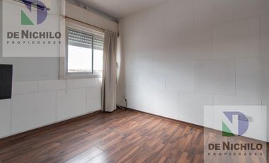 Departamento Imperdible 3 Ambientes Amplio y Luminoso con Cochera en Avellaneda