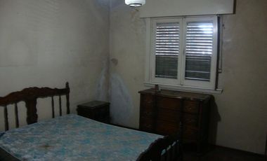 Vende:Casa