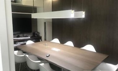 Alquiler de oficina de 124 m2 en Lomas de San Isidro