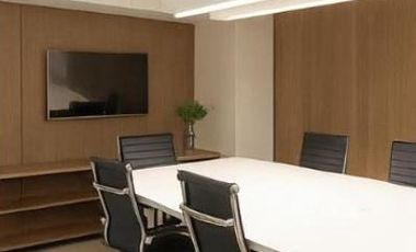 Alquiler de oficina de 124 m2 en Lomas de San Isidro