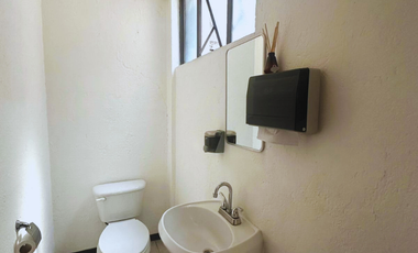 Renta de edificio de oficinas en El Vergel