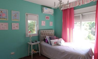 Excelente propiedad en Barrio Privado El Rocío, Canning