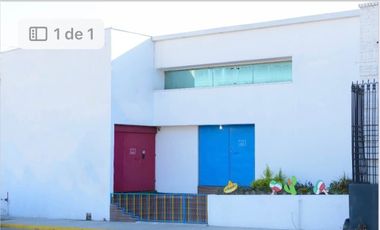 CASA EN VENTA CON USO DE SUELO COMERCIAL COLINAS DE SAN JERONIMO