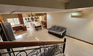 Rumah pik1 fully furnished dengan kolam renang pribadi