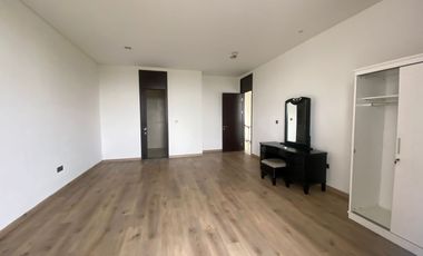 Hunian mewah dengan pemandangan lapangan golf & laut