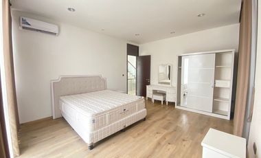 Hunian mewah dengan pemandangan lapangan golf & laut