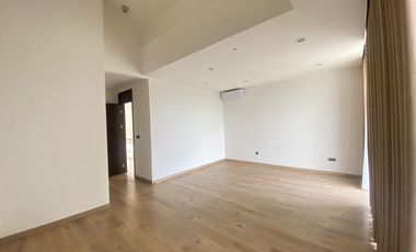 Hunian mewah dengan pemandangan lapangan golf & laut