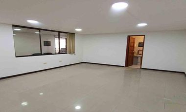 OFICINA EN ARRIENDO EN EL CENTRO/MANIZALES