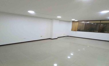 OFICINA EN ARRIENDO EN EL CENTRO/MANIZALES