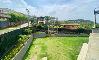 CASA CAMPESTRE EN ALQUILER LA TRINIDAD VIA LA REFORMA CALI SUR