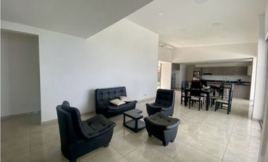 CASA CAMPESTRE EN ALQUILER LA TRINIDAD VIA LA REFORMA CALI SUR