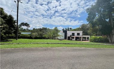 Casa campestre para venta en cerritos