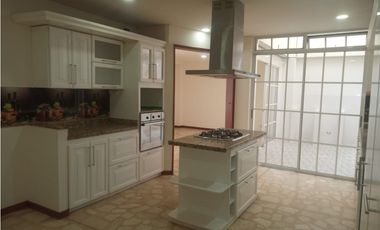 Casa en renta en sabaneta , Sector San José