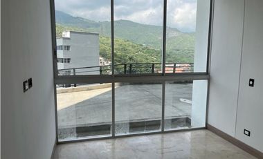 SE VENDE APARTAMENTO DE LUJO ZONA NORTE MENGA LO cw9368968