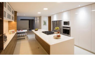 SE VENDE CASA SANTA TERESITA LO cw9368980