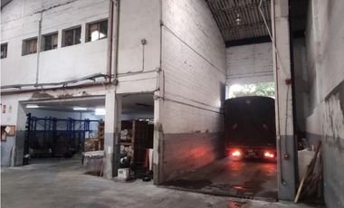 Bodega en Venta en Sabaneta, sector Restrepo Naranjo