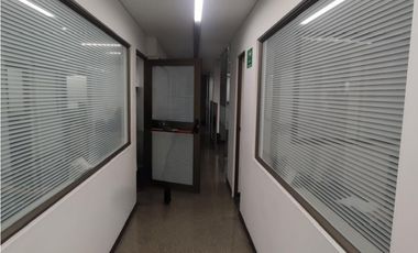 Bodega en Venta en Sabaneta, sector Restrepo Naranjo