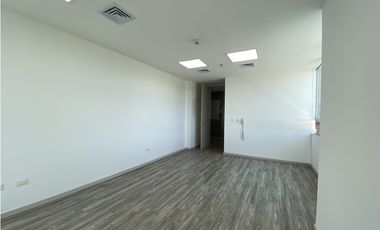 SE VENDE OFICINA EN APARTADO