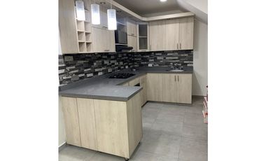 VENDO HERMOSA CASA EN ITAGUI