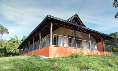 COD: 3600 - Se arrienda casa finca en Envigado – Las Antillas