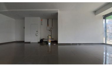 COD: 2880 - Se arrienda local comercial en La Estrella