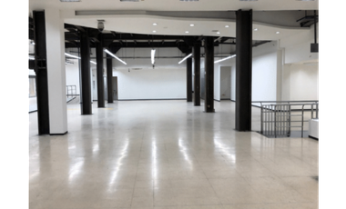 Local en arriendo | 918 m² - en sector comercial y financiero