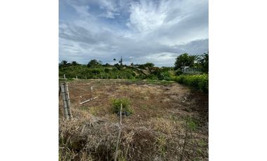 SE VENDE LOTE EN LA ESTRELLA