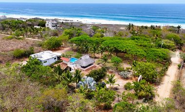 EN VENTA VILLA EN SANTA ELENA, EL TULE, PUERTO ESCONDIDO, OAXACA