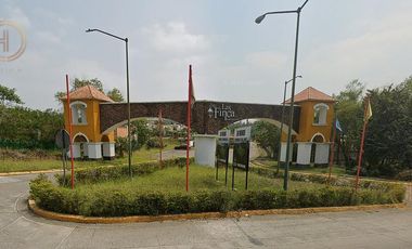 Casa en Venta en Residencial Las Fincas a 15 min. del Centro de Poza Rica de Hidalgo, Veracruz.