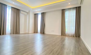 For Rent Luxury American Style House Compound Of 6 Houses Behind Citos