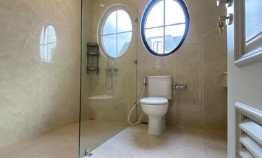 For Rent Luxury American Style House Compound Of 6 Houses Behind Citos