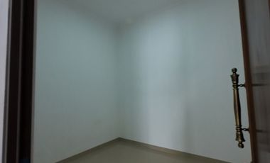 Dijual rumah dekat Stasiun LRT Bekasi Barat dan Mall Pakuwon Bekasi