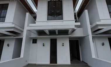 Dijual rumah dekat Stasiun LRT Bekasi Barat dan Mall Pakuwon Bekasi