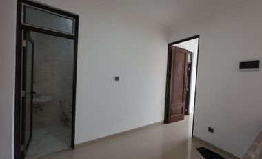 Dijual rumah dekat Stasiun LRT Bekasi Barat dan Mall Pakuwon Bekasi