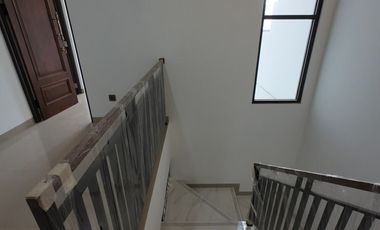 Dijual rumah dekat Stasiun LRT Bekasi Barat dan Mall Pakuwon Bekasi