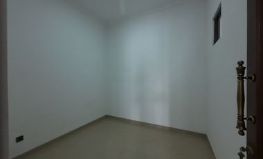 Dijual rumah dekat Stasiun LRT Bekasi Barat dan Mall Pakuwon Bekasi