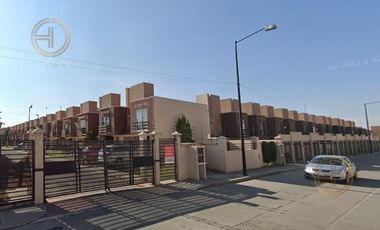 Departamento en venta en Privada Santiaguito, a 5 min de Patio Texcoco.