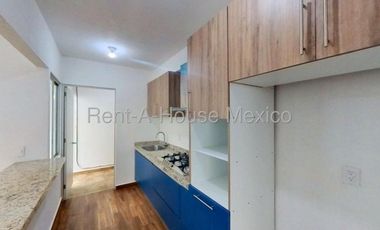Casa en Venta en Las Canteras, Huixquilucan JL 26-158.