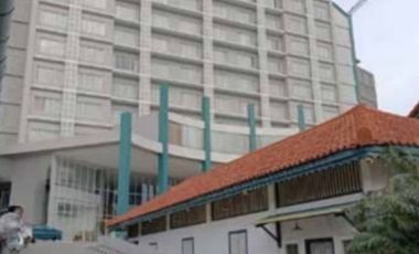 Di jual hotel dengan harga jatuh dari 144m menjadi 93m